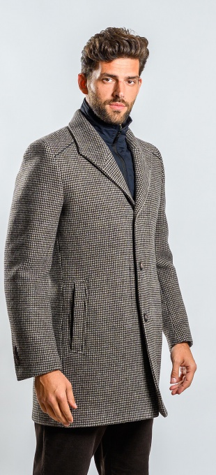 Hnedý vzorovaný flaušový kábát