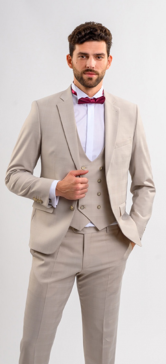 Light beige wedding Slim Fit suit with waistcoat